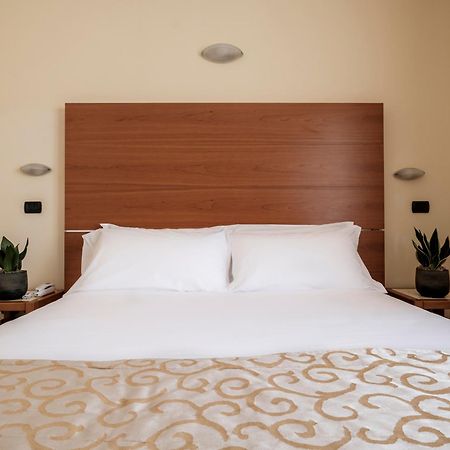 Hotel Lory Forli Luaran gambar
