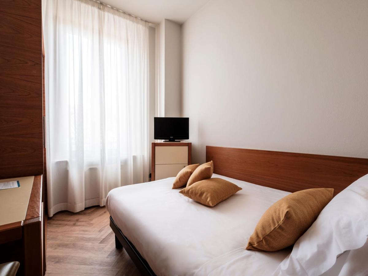 Hotel Lory Forli Luaran gambar